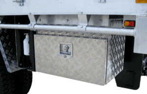 7- Underbody 600mm long alloy checkerplate toolbox and square 23L water tank